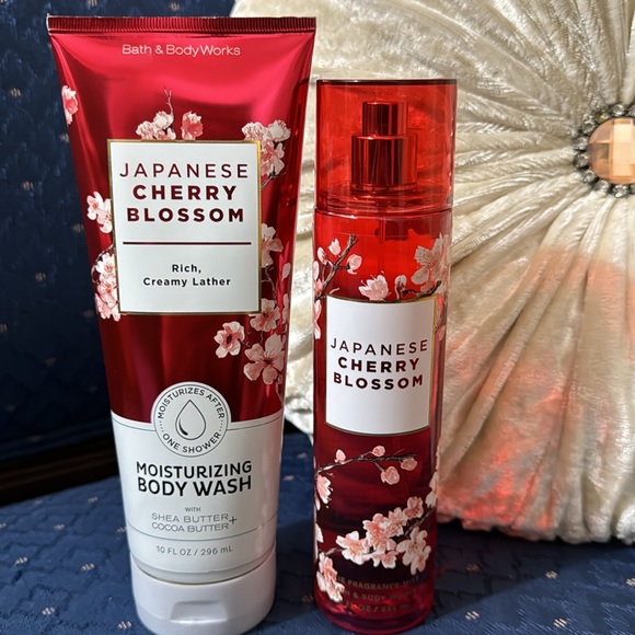 BATH & BODY WORKS SET. . . JAPANESE CHERRY BLOSSOM SCENT - Picture 2 of 6